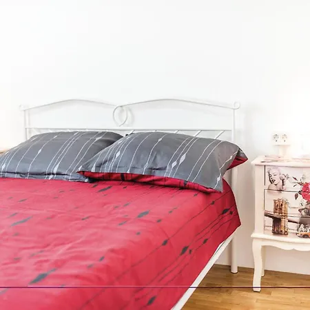 Holiday home Three-bedroom In